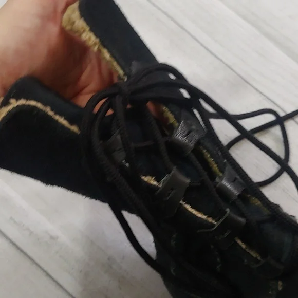 Timberland Fauna Leather Moccasin Lace-Up Boots – Black – Women's Size 7 - Picture 5 of 9